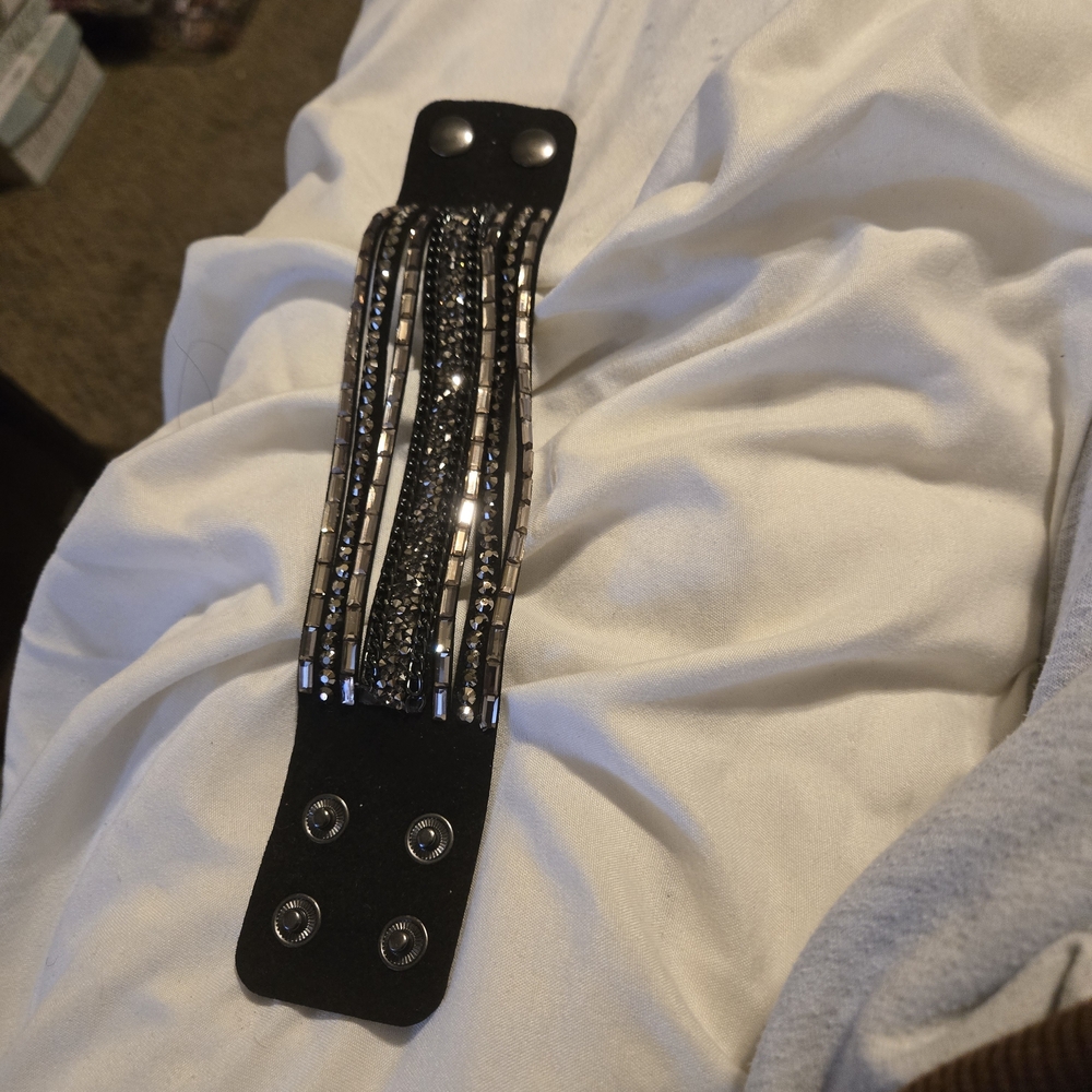Black and Silver Men's Bracelet